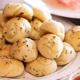 Garlic Knots